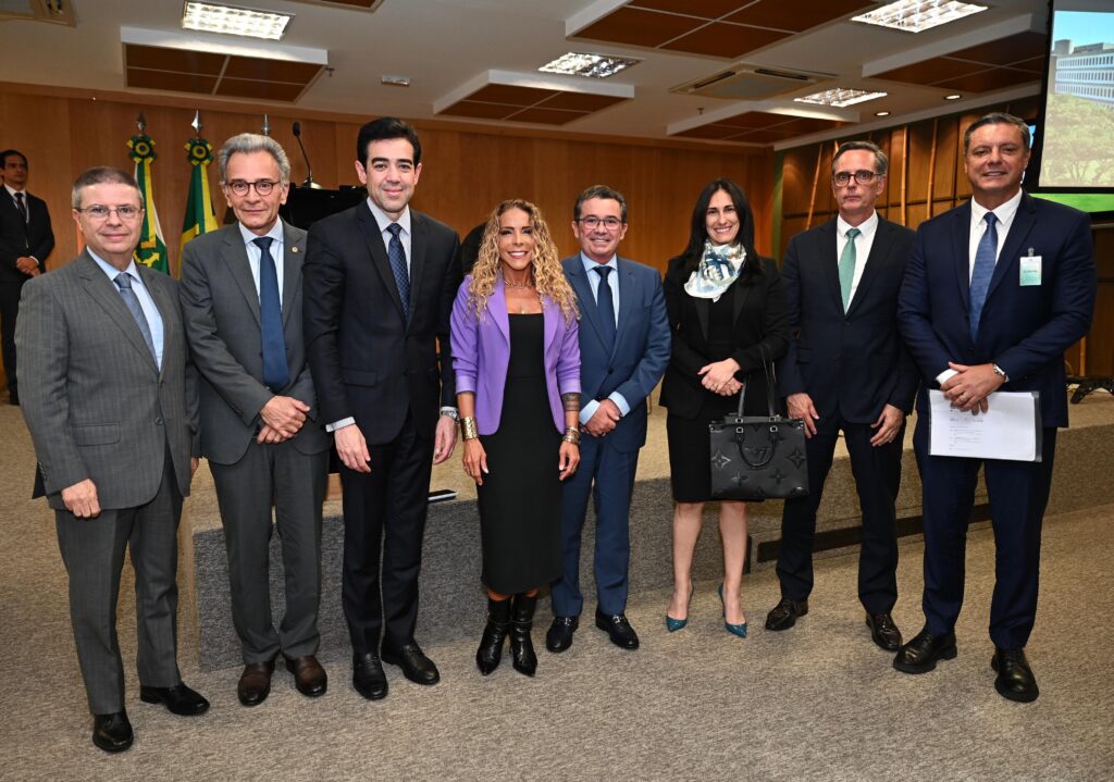 MPTCU participa do painel de referência sobre o arrendamento do Tecon 10 do Porto de Santos 