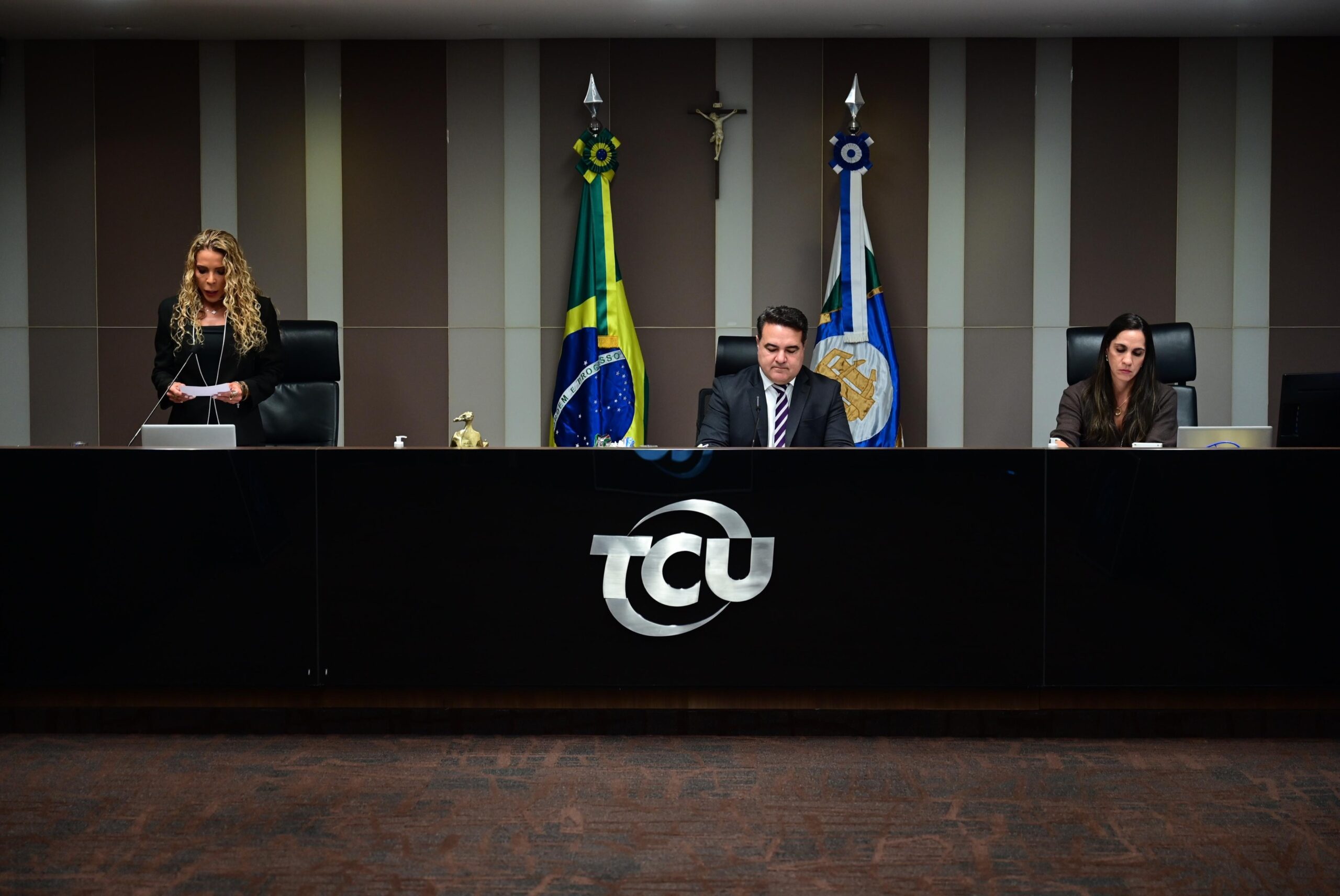 Cristina Machado é reconduzida ao cargo de procuradora-geral do MPTCU